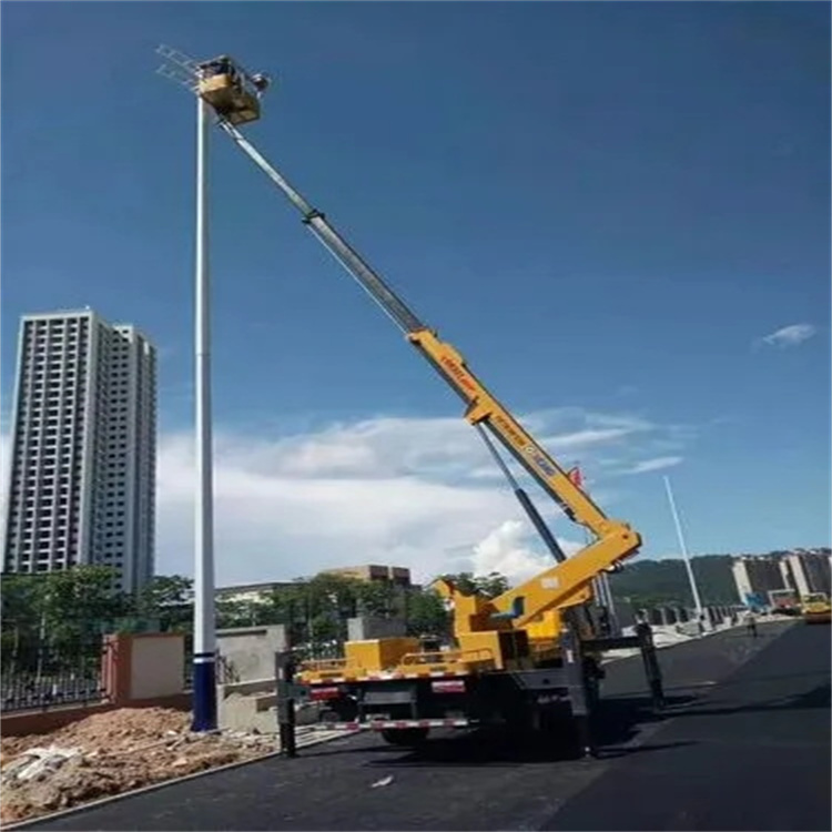 霍邱县维修路灯的曲臂升降车出租